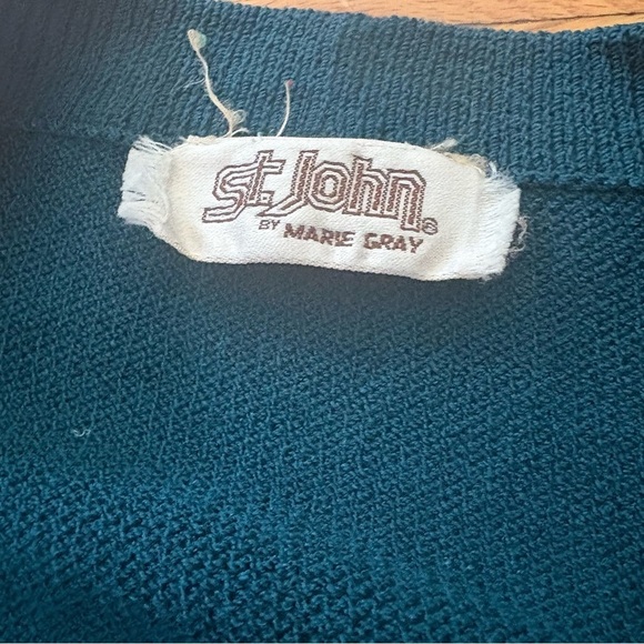 Vintage St. John Dark Teal Crop Cardigan Size Large - Picture 2 of 6